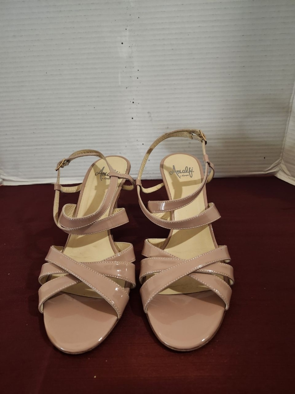 Amalfi ITALY Pink Patent Strappy Ankle-Wrap Sandals Size 9.5
